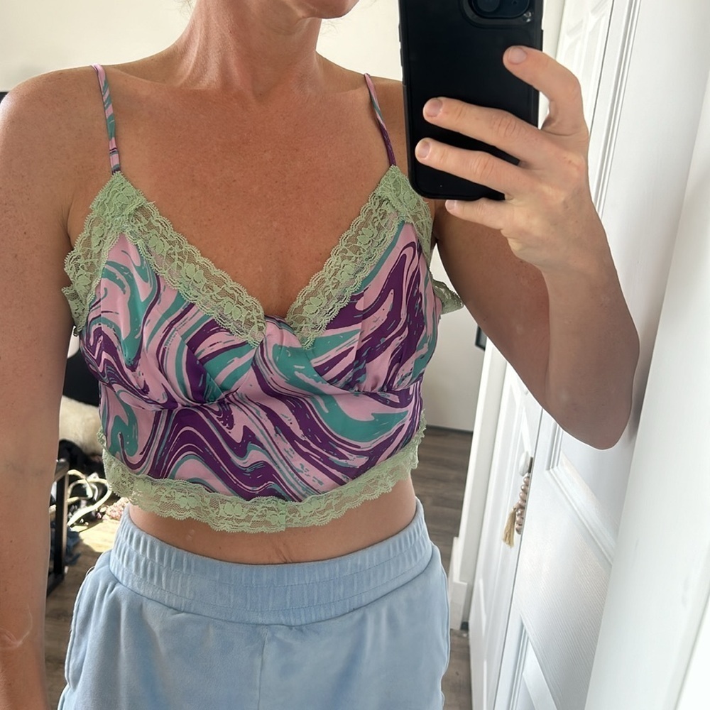NWT nasty gal lace detail marble hanky hem cami